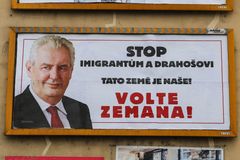Zemanovo volební heslo bylo zjednodušené, zkratkovité a expresivní, ale ne nezákonné, rozhodl soud