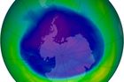 Ozonová vrstva se uzdravuje, po letech konečně tloustne