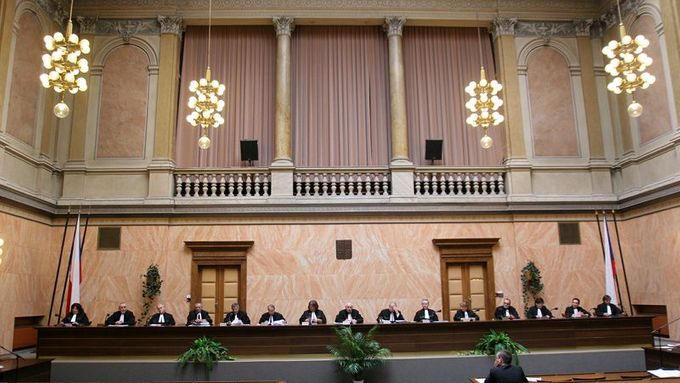 Plénum Ústavního soudu zasedá v Brně