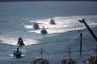 Do Gazy pluje první loď švédské flotily, Izrael ji nepustí