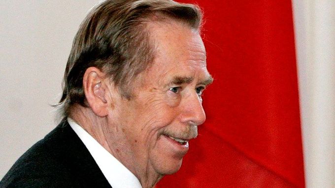 Václav Havel během oslav deseti let v NATO, březen 2009.