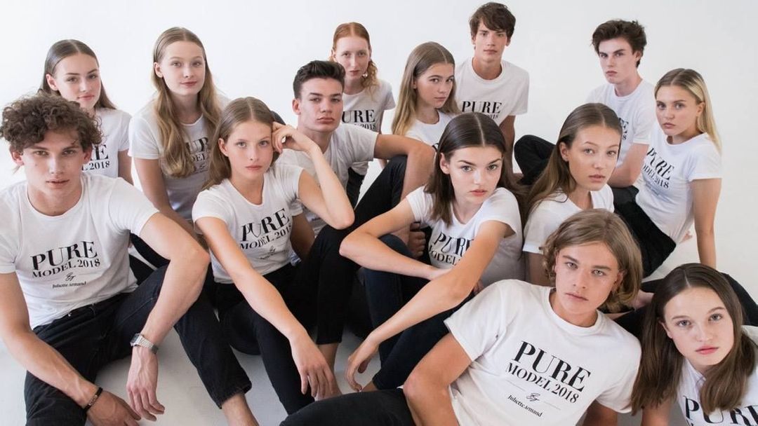 https://zena.aktualne.cz/moda/soutez-pure-model-2018-vyhraly-nove-talenty-modelingu/r~2bfe7d6acc6e11e8a4d90cc47ab5f122/