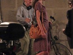 Woody Allen natáčí Půlnoc v Paříži