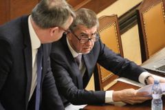 Ministerstvo nezjistilo podjatost šéfa středočeského úřadu Holuba v Babišově kauze