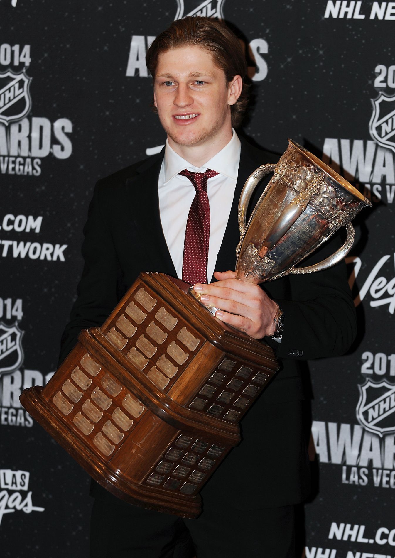 NHL: 2014 NHL Awards: Nathan MacKinnon (Calder Trophy)