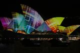 Nedávno rozzářili Electric Canvas i operu v Sydney.