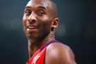 3. Kobe Bryant (basketbal) - 61,9 mil. USD (27,9 plat + 34 reklamy). 34letý hráč Los Angeles Lakers je jedničkou na výplatním seznamu basketbalistů.