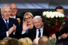 Strana Právo a spravedlnost vyhrála polské volby, zřejmě bude dál vládnout
