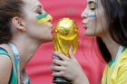 Brazilské fanynky v zápase v zápase Brazílie - Belgie na MS 2018