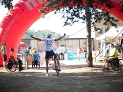 Cíl letošního Metrostav handy cyklo maratonu bude 4. srpna na pražské Kampě.