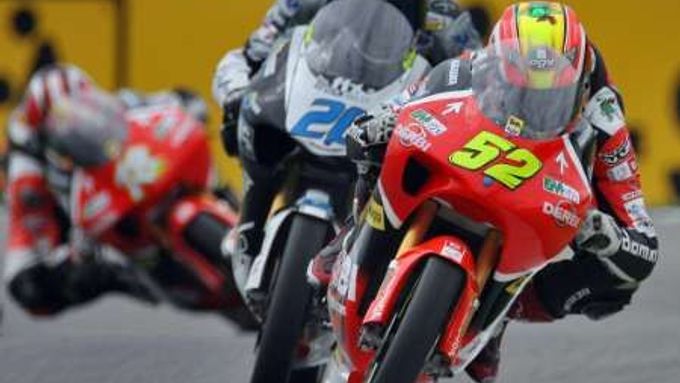 Lukáš Pešek, Derbi