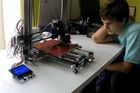 Geniální programátor Tomáš Veselý a jeho 3D tiskárna