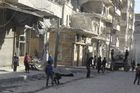 Lidé v Aleppu využili křehkého příměří a po letech vyšli do ulic. Boje ale nepřestaly úplně