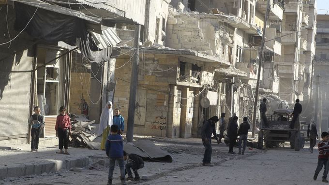 Syrské Aleppo zničila válka. Záběr z února 2016.