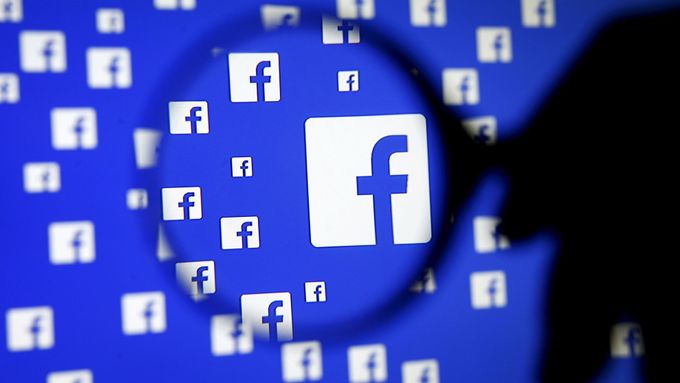 Co všechno o vás Facebook ví? Zkontrolujte si svoje osobní data v archivu sociální sítě.