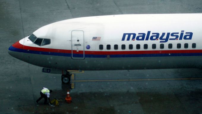 Pátrání po letu MH370 bylo doposud bezvýsledné.