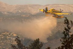 Na ostrově Euboia se při hašení zřítilo hasičské letadlo, zahynuli dva řečtí piloti