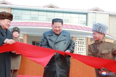 Kim Čong-un otevřel v KLDR nové lázeňské a zimní středisko. Má přilákat turisty