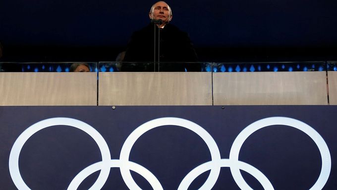 Dočká se ruský prezident Vladimir Putin více ruských olympioniků?