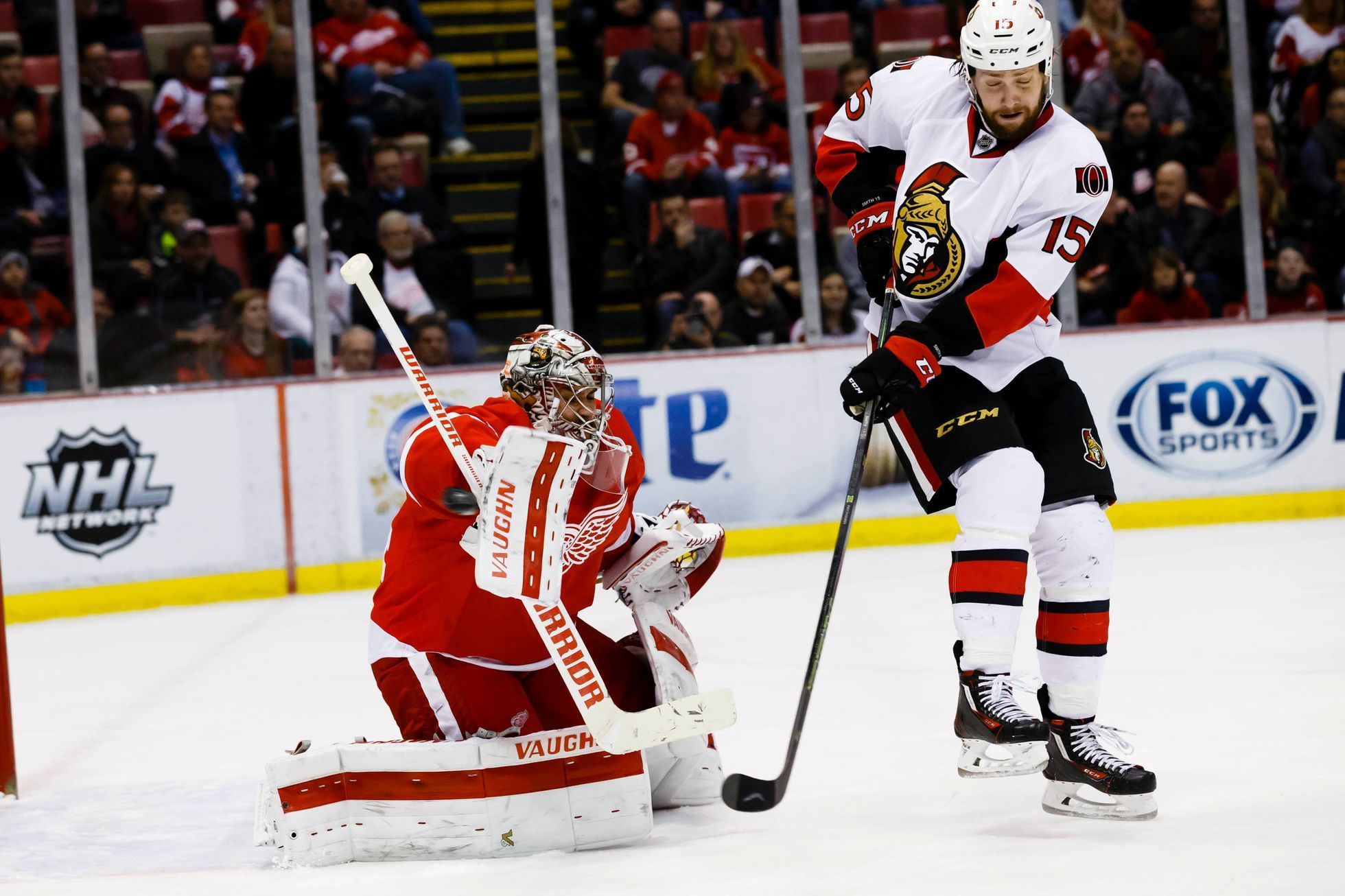 NHL: Ottawa Senators vs Detroit Red Wings (Petr Mrázek, Zack Smith)