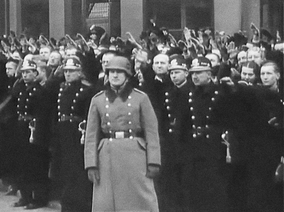 Jednorázové užití / Fotogalerie / 80 let od okupace Československa / 1939 / Youtube