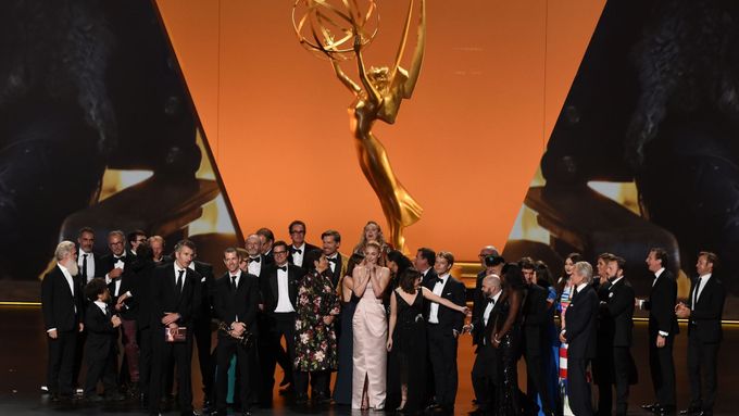 Porotci televizních Emmy ocenili Potvoru, Hru o trůny i Černobyl