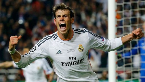 Real Madrid's Gareth Bale celebrates after scoring a goal against Atletico Madrid during their Champions League final soccer match at the Luz Stadium in Lisbon May 24, 20