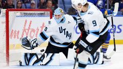 NHL: Utah Mammoth at Buffalo Sabres Karel Vejmelka hokej