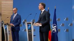 Německo je přední mocností v Evropě a hraje klíčovou roli v rámci NATO, řekl Rutte