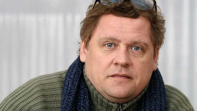 Herec Václav Kopta má pro film pracovní název "Sněženky a machři po 25 letech, ale po třiceti kilech".