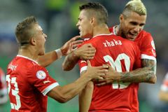 Švýcaři si poprvé na Euru zahrají play off, bojovali jako tým
