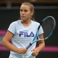 Alison Riskeová Sofia Keninová před finále Fed Cupu 2018
