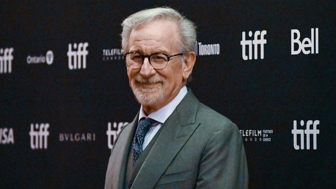„Představoval pro mě způsob, jak se vrátit k mámě a tátovi,“ říká o svém novém filmu režisér Steven Spielberg.