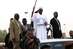 Bašír uprchl díky tomu, že Súdán držel JAR v šachu
