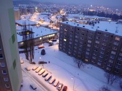 Česká Lípa, ráno 2. prosince. Napadlo 20 cm sněhu