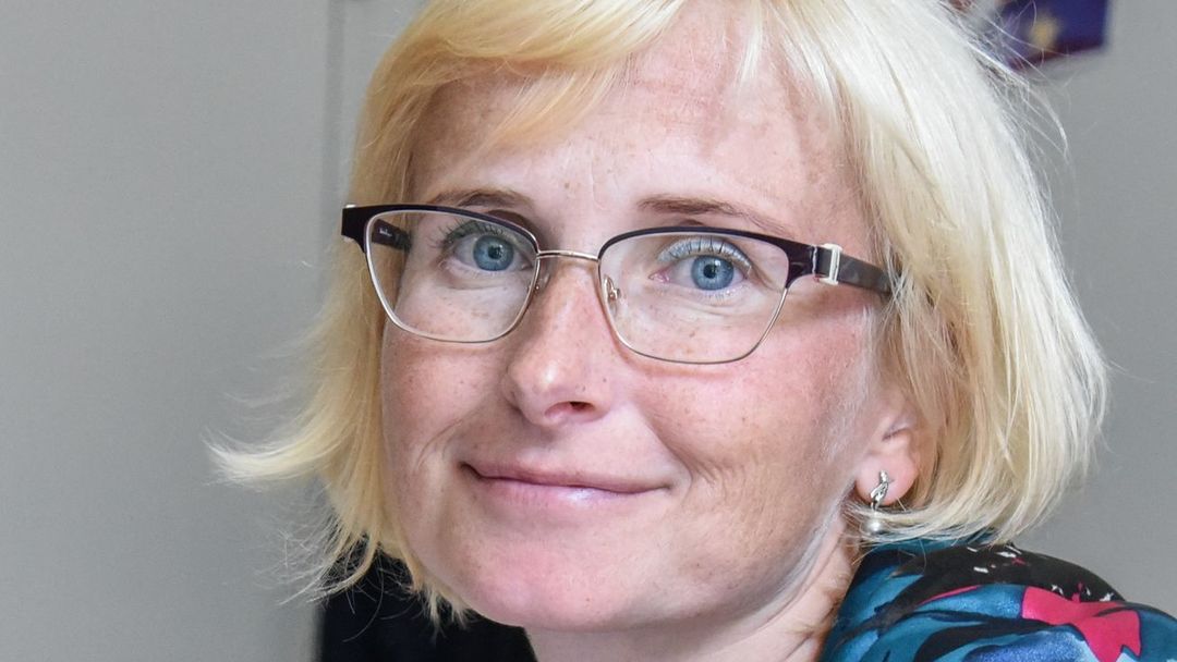 Kateřina Konečná nahradila po 16 letech předsedu KSČM Vojtěcha Filipa.