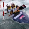 Deblkanoisté Jaroslav Volf a Ondřej Štěpánek v kvalifikaci vodního slalomu na OH v Londýně