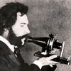 Alexander Graham Bell American - první telefon