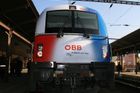 Čeští strojvůdci se učí řídit nejrychlejší lokomotivu