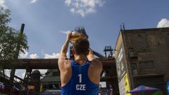 Rozhádali Rusy, pak si vyčítali mečbol. Přesto odehráli Perušič a Schweiner životní turnaj