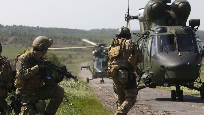 Polští vojáci v Afghánistánu.