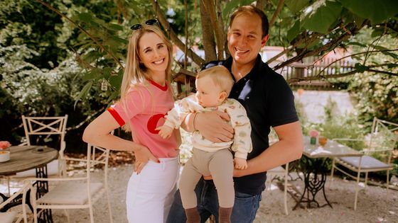 Přijela na víno a už na Moravě zůstala. S manželem vybudovali lednickou oázu