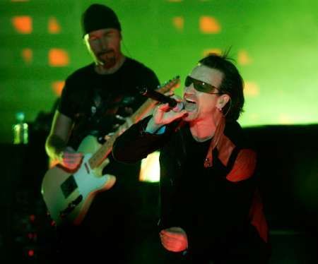 Bono a Edge