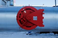 Gigantický sibiřský plynovod nabírá zpoždění. Číňané tlačí na Putina, aby snížil cenu