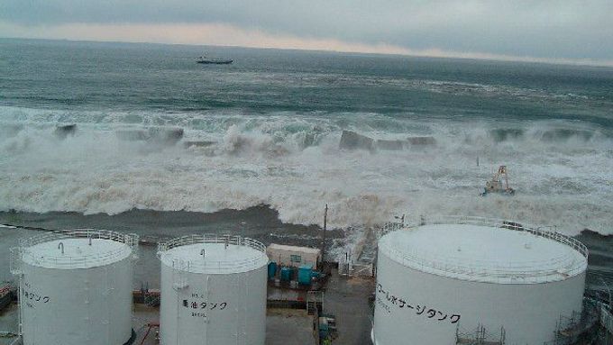 Tsunami, která se přihnala na Fukušimu, zamávala s jadernou energetikou na celém světě