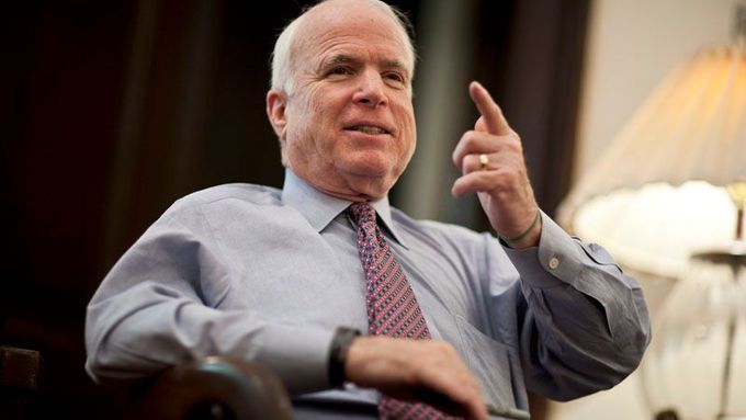 John McCain na snímku z června 2009.