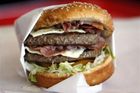 Spotřeba burgerů roste rychleji v Evropě než v USA