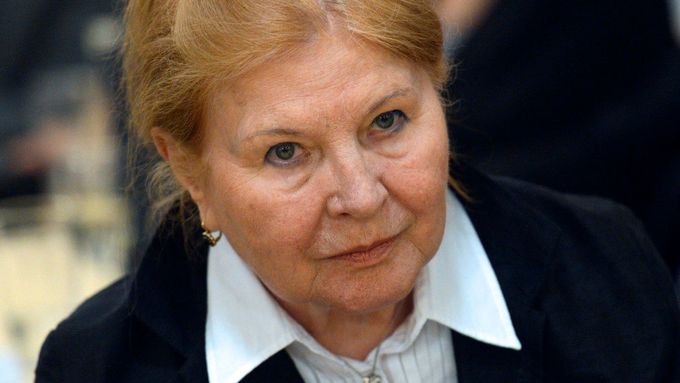 Ve věku 96 let zemřela v neděli 25. května 2025 herečka Marie Tomášová (na snímku z roku 2012), držitelka Ceny Thálie a manželka režiséra Otomara Krejči.