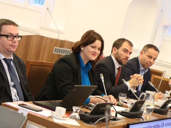 I přes kritiku poslanců byla Jana Maláčová přesvědčena, že měla při debatě navrch