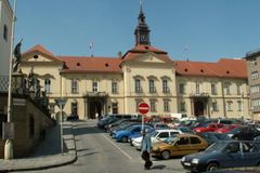 Potkali jste v Brně rozbitou silnici? Žalujte na webu
